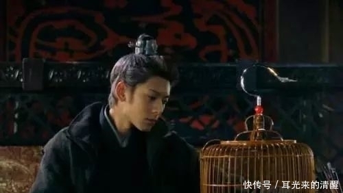 礼贤下士|王莽依靠刻意，礼贤下士谦卑恭顺，隐而不发的手段，篡位称帝成功