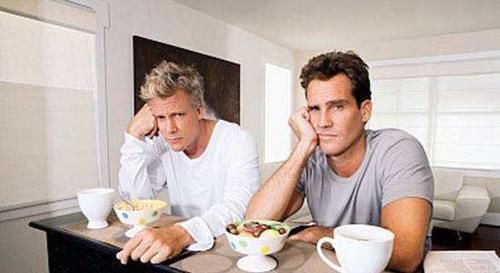 脾虚的人这三个表现很明显，做到这两点，脾胃也会慢慢变好