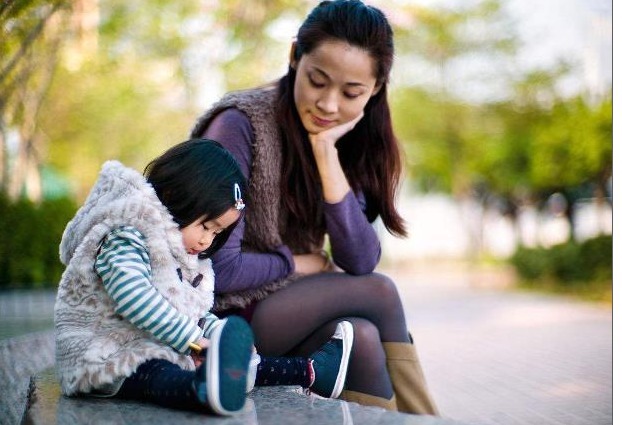 孩子|新婚姻法,夫妻离婚后孩子归谁主要看3个条件,宝妈尽量了解下