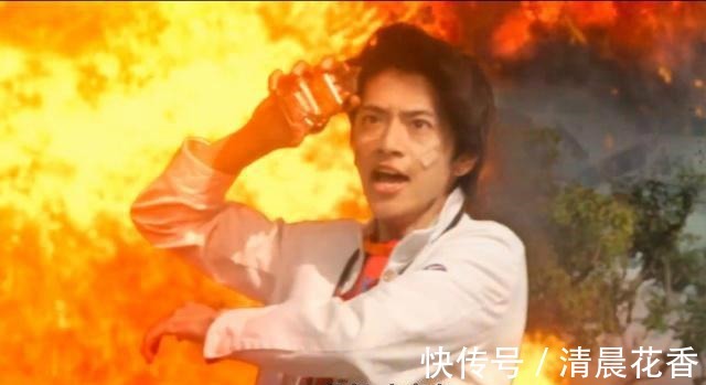 宿舍|假面骑士宿舍里值得模仿的变身动作,流氓甩手好评,女生也能学