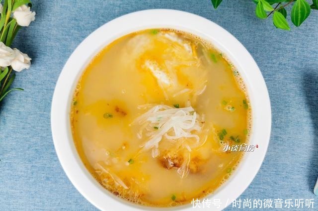 冬天要多吃萝卜,加3个鸡蛋,不炒不煎不油炸,健康营养又美味