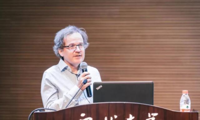 数学家|法国顶尖数学家宣布加入华为,刚来就被现场氛围震撼:成功的秘诀