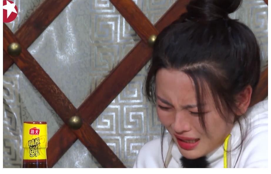 调料|《宝藏行》跑题了？明星随意加调料糟蹋美食，杨超越崩溃大哭