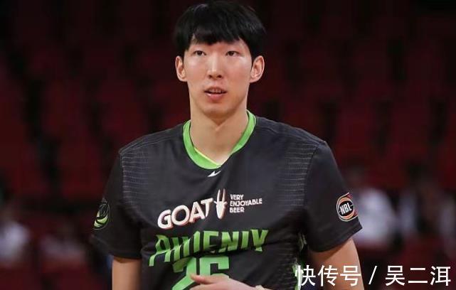 主教练|虎头蛇尾!凤凰队被提名,周琦复苏难掩尴尬,这个锅米切尔赖不掉
