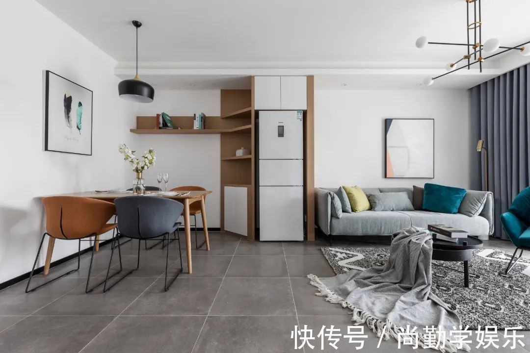 装饰画|88㎡现代简约,实用与简朴,最平凡的艺术,来自生活
