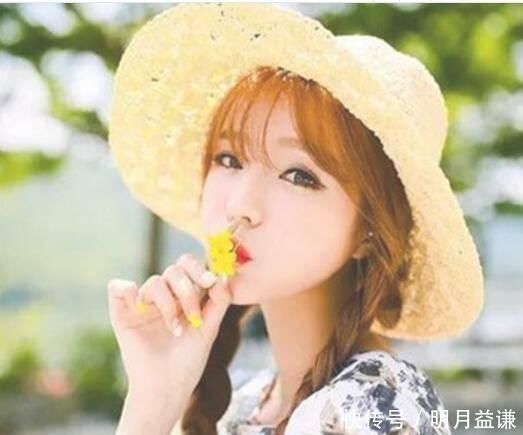 10款女生辫子编发发型,前卫又新潮,出门太漂亮了