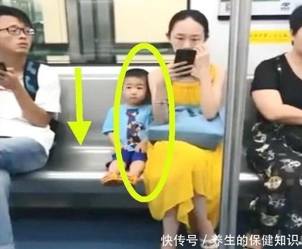 素质的养成不是一天半天的事,看这几位妈妈,真是教子有方!