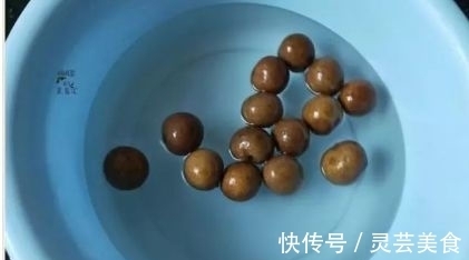 桂圆|失眠最怕这道汤,隔2天喝1碗,一觉睡到自然醒,想睡不着都难