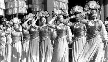 末代皇帝|末代皇帝溥仪为什么没有孩子看看小时候宫女对他做的事就知道了