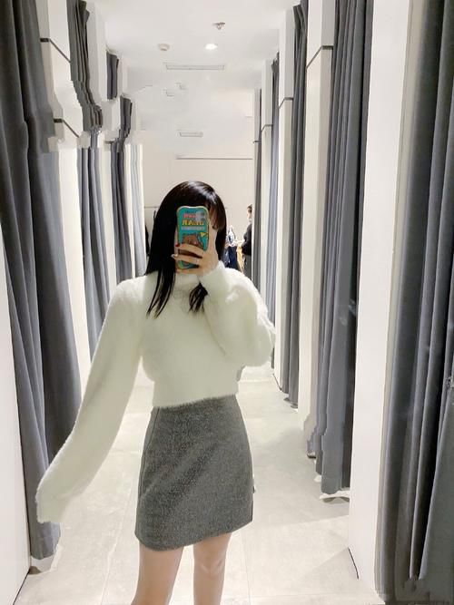 UR试衣间来了！多款毛衣总有一款适合你，风格多变版型百搭