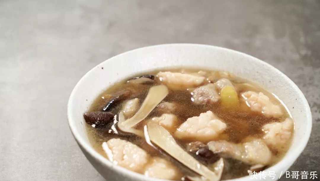 连喝三碗都不够!这锅汤到底有多鲜?