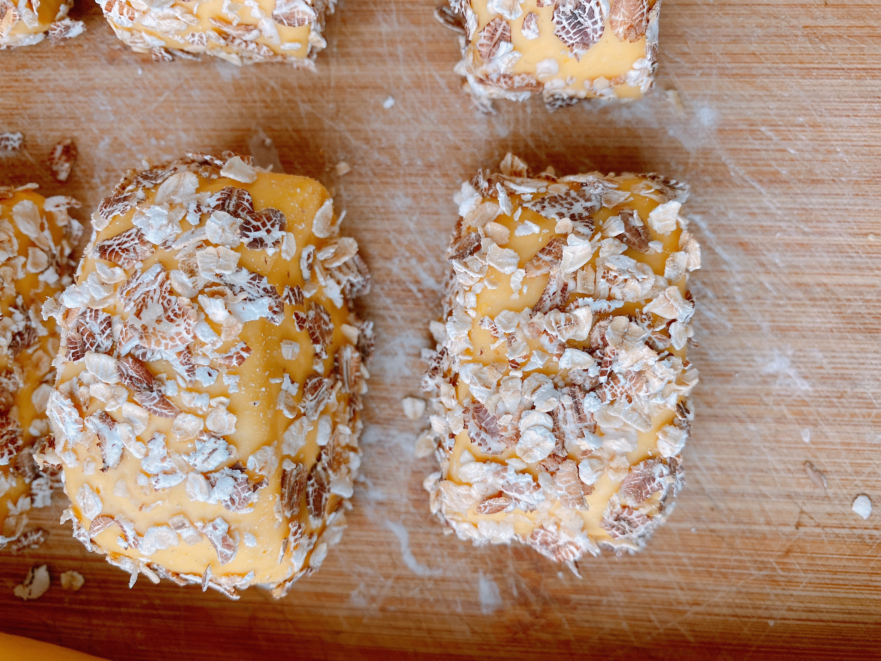 南瓜和燕麦搭配,无水无油好吃易消化,老少皆宜,减肥朋友的福音!