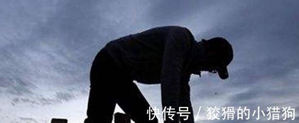 物业费|为什么不建议炒房？房子不住也要交物业费，成本太高