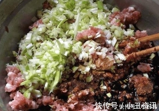 饺子|活了那么久,此种饺子馅我还是第一次吃,我连吃了三碗