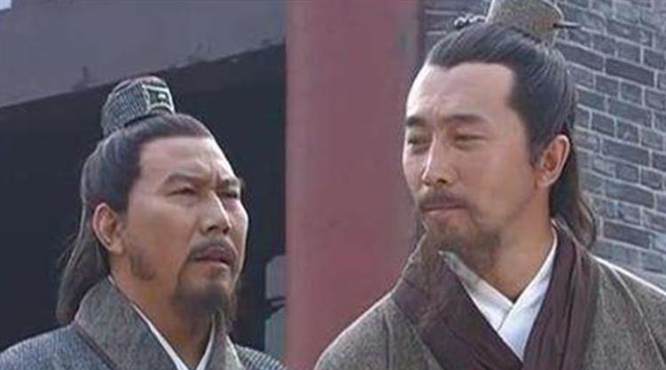 功臣|朱元璋宴请功臣,桌上摆3道珍馐,刘伯温喝住徐达别吃