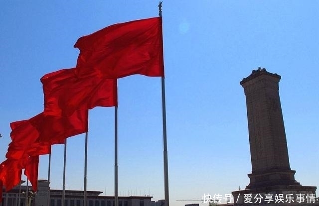 人民纪念碑本来重300吨,运到北京只剩了60吨,那剩下的240吨呢?