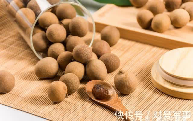 桂圆肉|10月吃龙眼,顶过老母鸡!龙眼这样用,气血足、睡眠好、脾胃强