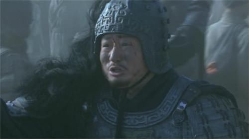 关羽|他是三国隐藏最深的卧底，坑害刘关张三兄弟，诸葛亮都没有看破他