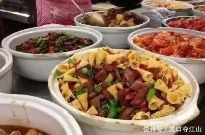 三观|7个足以毁掉你三观的食堂黑暗菜肴,你敢下嘴吃么?