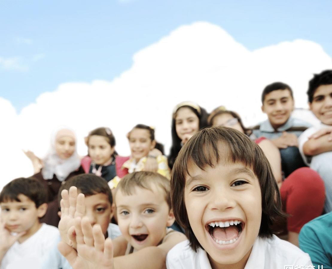 孩子|胎儿的智商和外貌随爸爸还是妈妈?医生给出标准答案,很有道理