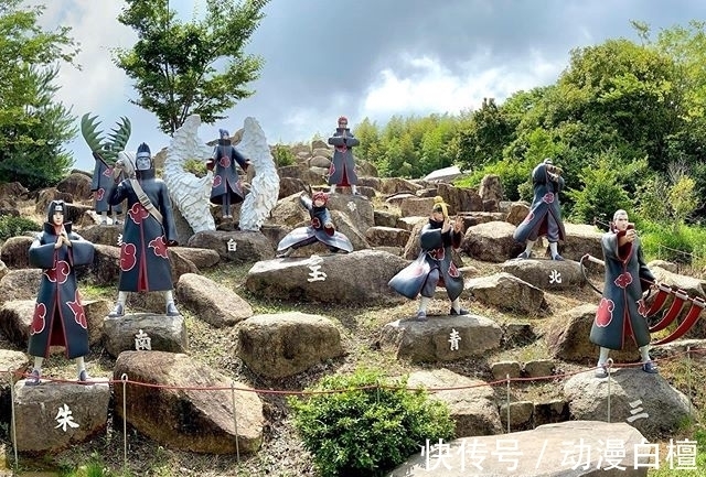 九尾|火影主题公园有多真实?九尾的眼神完美还原,蛤蟆深作打破次元壁