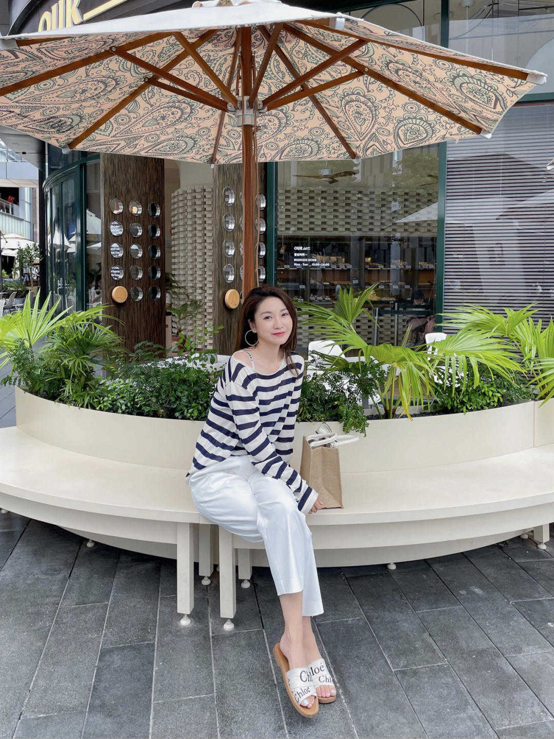 时髦|最清爽时髦的日常穿搭,温柔又清爽,配色也很重要