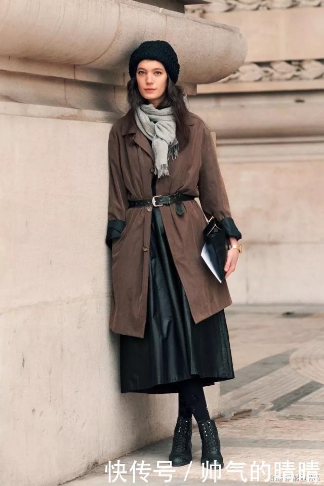 穿大衣时尽量别配小白鞋!瞧瞧下面潮人这样来穿,显瘦又高级!