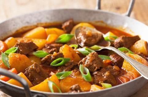 无论什么肉,越焯水越脏?饭店大厨教您一招,脏东西自己跑出来