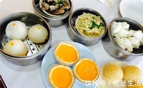 家庭成员们|给娃做早饭被批“糊弄孩子”,宝妈霸气回怼:难道我还得炒俩菜?