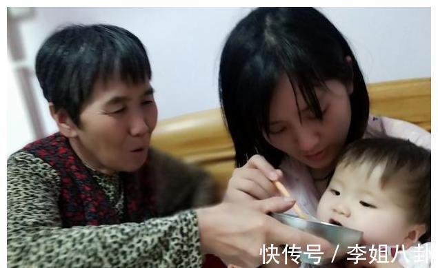 表哥|孩子长大更亲奶奶,家长别埋怨他们是白眼狼,这些优势姥姥不具备