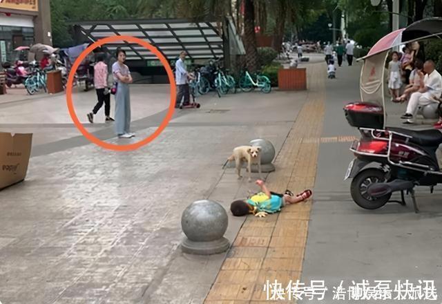 母子|倔强母子火了,孩子街头撒泼打滚,妈妈一旁冷眼旁观,谁也不服谁