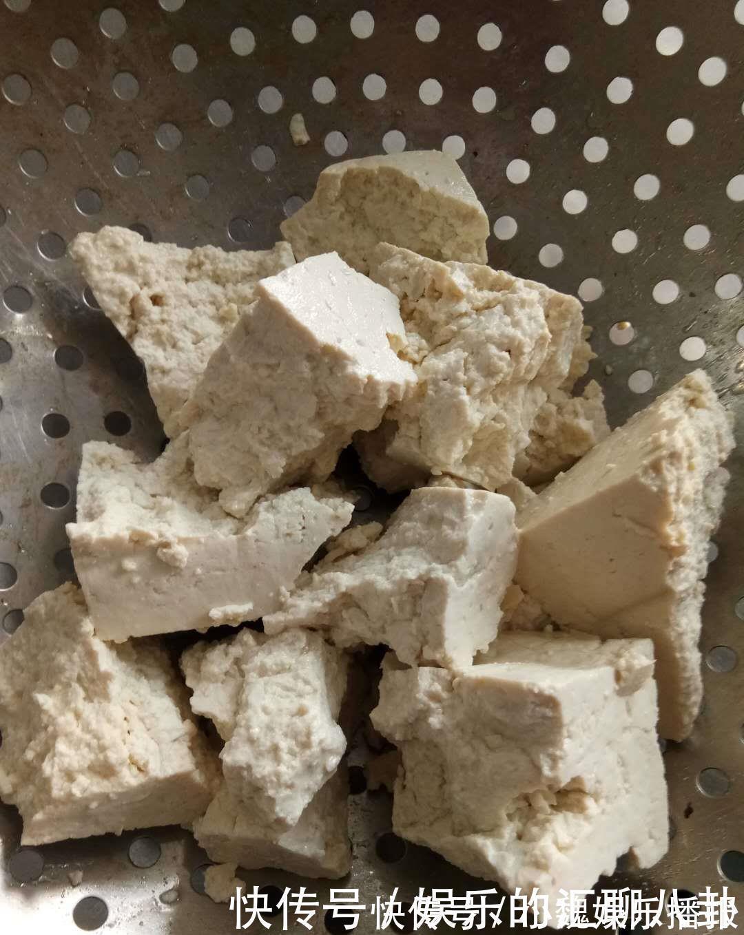 炖豆腐|清炖豆腐,一道非常简单的菜,但是你会做吗?