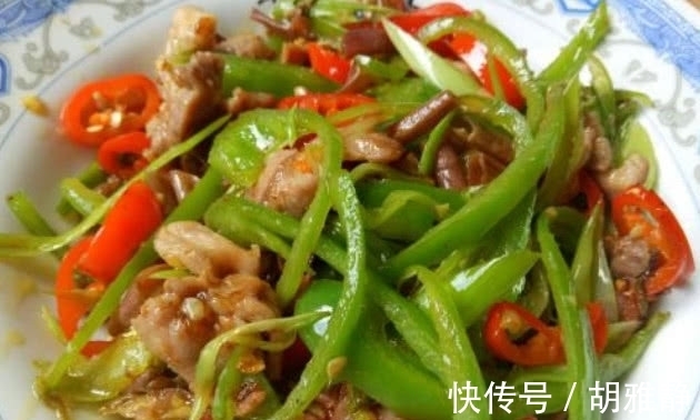 肉质|想要辣椒炒肉的肉质鲜嫩,在炒肉之前加一个小步骤,简单又美味
