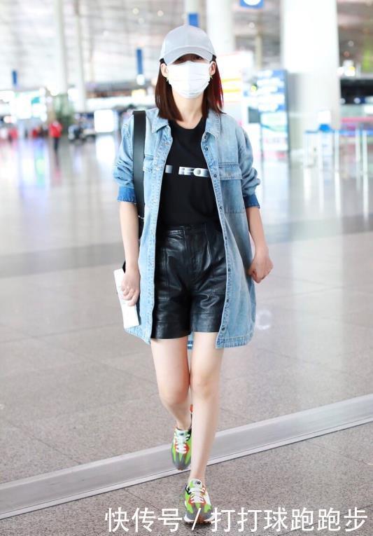 初秋衬衫穿不出新意试试这样搭,造型会更出众