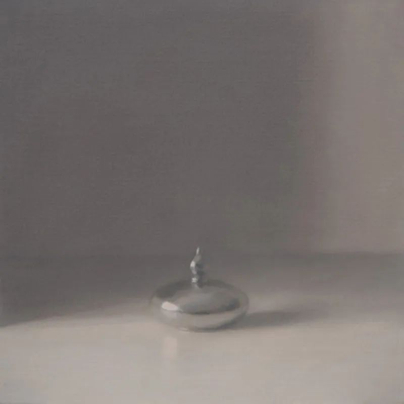 孤独感#柔和的光影和质感,她的静物画散发着一种孤独感!