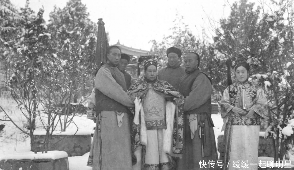 禀告|光绪穿寿衣时突然坐起,太监吓得立刻禀告慈禧,慈禧却说:继续穿