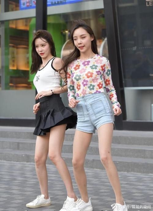气质 青春时尚的瑜伽裤，层次分明气质出众，尽情展现女性朦胧美感