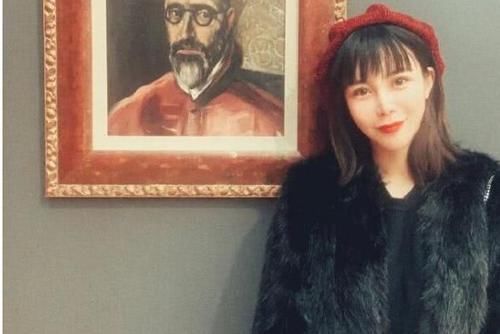 寶馬|那個寧愿坐在寶馬里哭的拜金女馬諾,10年過去了,她嫁入了豪門嗎