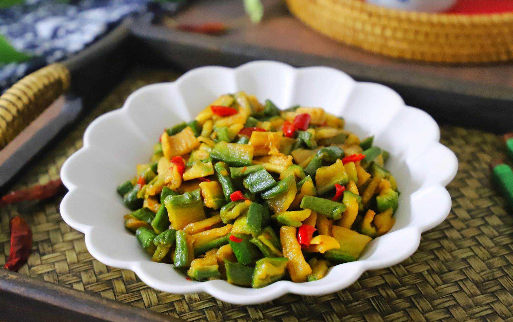 多加理会|夏天萝卜如此做，随手一炒就是下饭菜，清脆入味，比大鱼大肉开胃