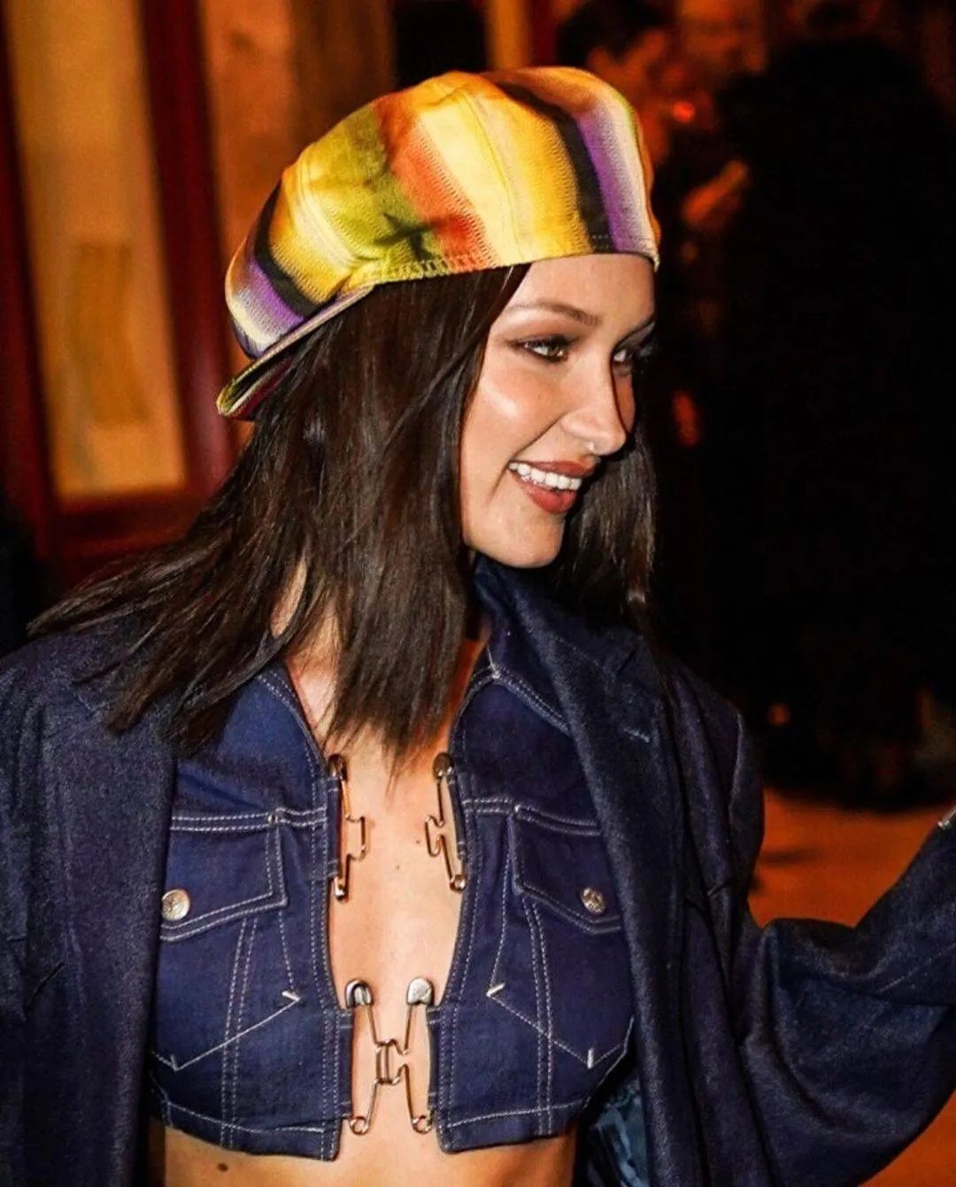 辣妹轮番示范，这几件吊带你可以闭眼入了|教你美 | mccartney