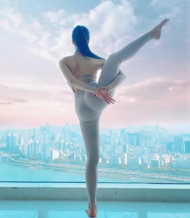 韩国小姐|韩国瑜伽女神SangA，颜值一级棒，身材曼妙，一起跟她练瑜伽吧