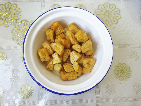 不管你有多懒,炒之前千万要把这种蔬菜焯水,否则吃了会伤身体