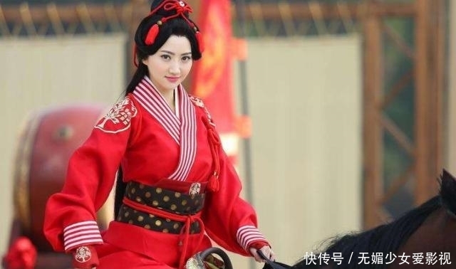 开国皇帝|朱元璋问儿媳：天下什么东西最大？儿媳回答4个字，让他开怀大笑