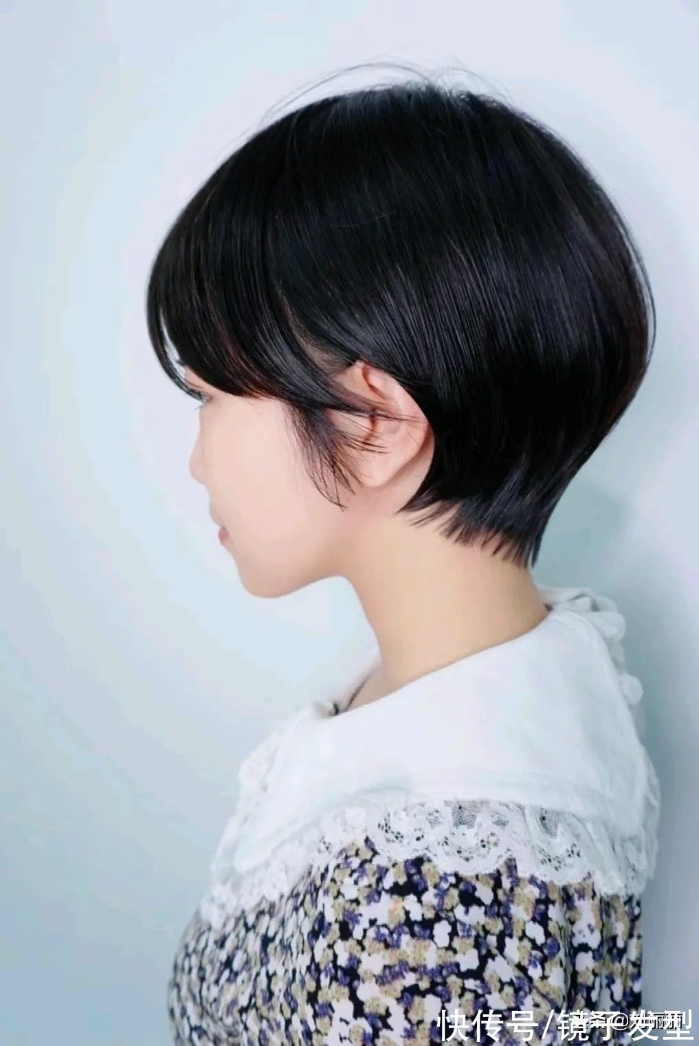 漂亮姐姐 是该换换发型了，春节发型18款，洋气时尚很美满