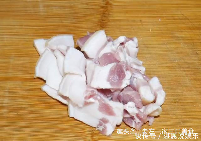 粉条|大厨教你白菜炖粉条最好吃的做法,吃起来热气腾腾,越吃越过瘾