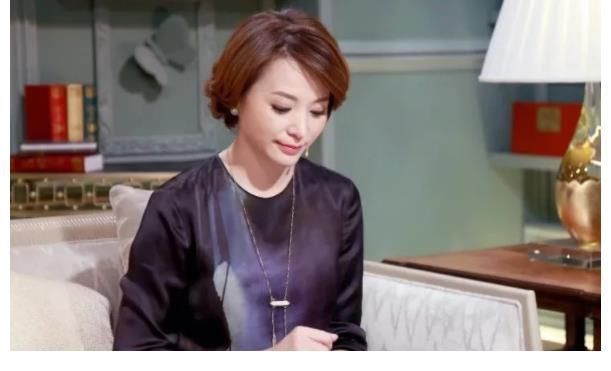 主持人|董卿为何连续四年缺席春晚，背后真正的原因是什么？