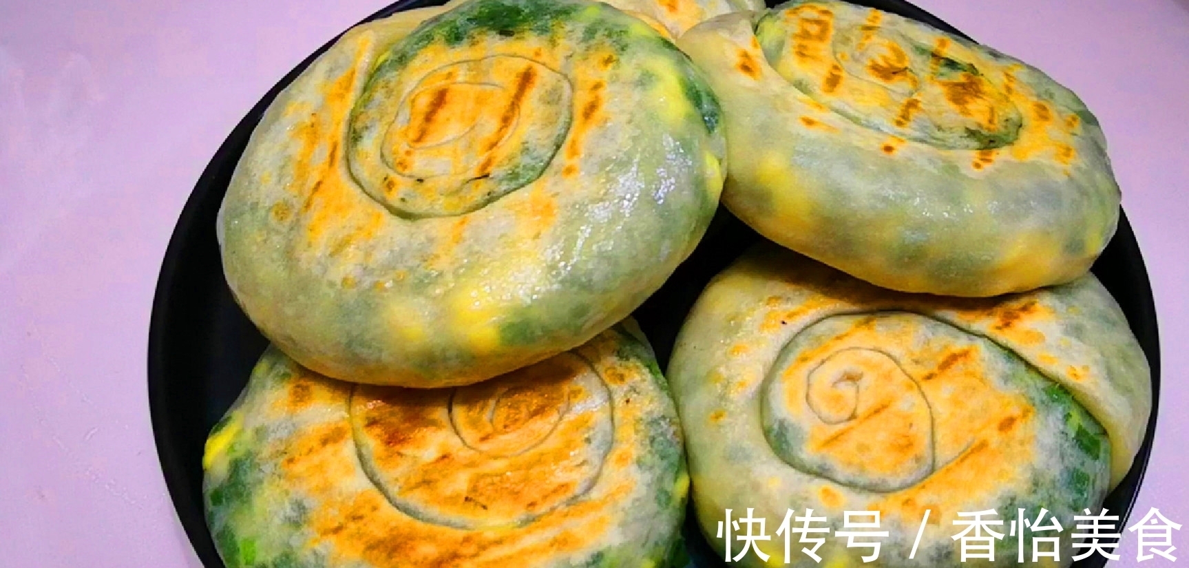 晓峰|韭菜盒子用冷水还是热水和面?学会这方法,皮薄如纸,凉了也很软