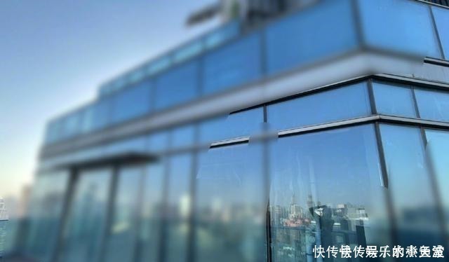 重回 郑爽重回追光学院,与哥哥们互动却遭无视,发文含两层真正用意