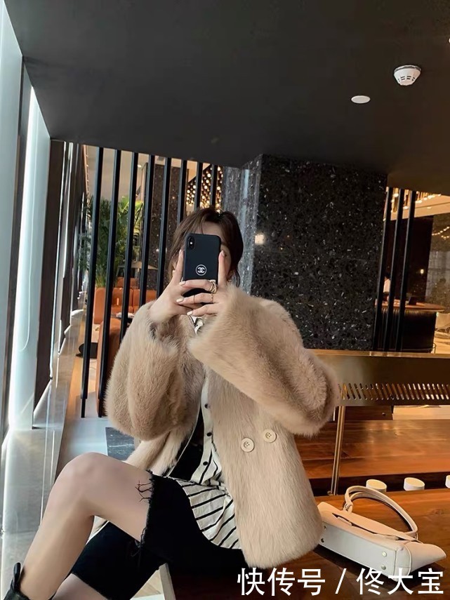 行业|实至名归!2021中国最具影响力皮草品牌——亨帝诗皮草