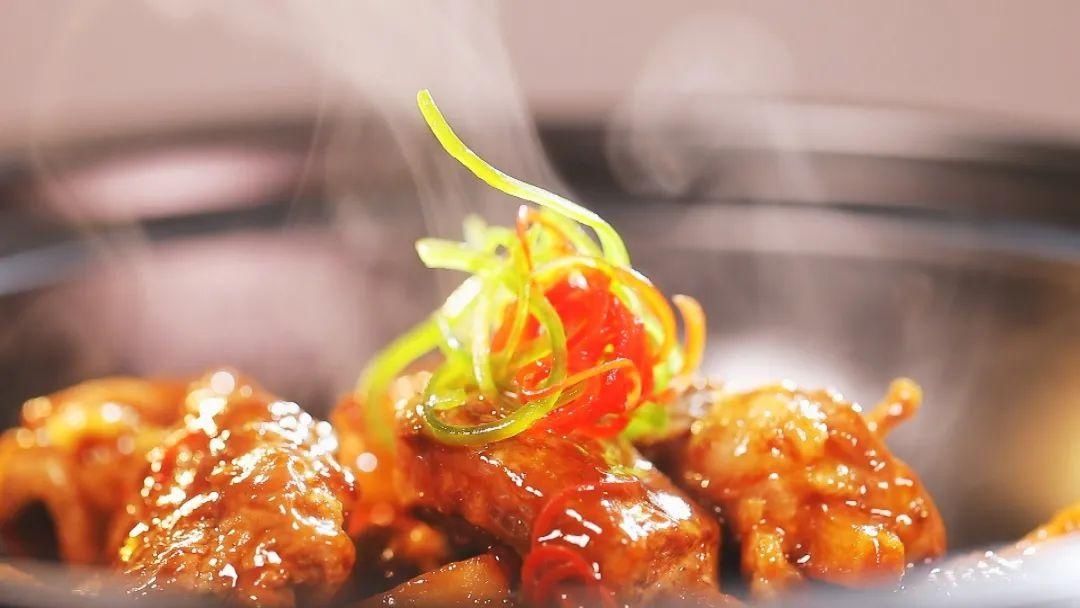  羊肉|「养生厨房」今日菜品——“脱胎换骨”羊肉煲